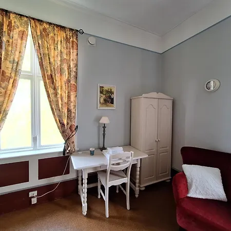 Tjotta Gjestegaard Guest house