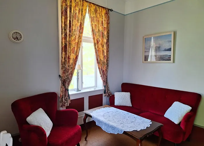 Tjotta Gjestegaard Pensionat Alstahaug