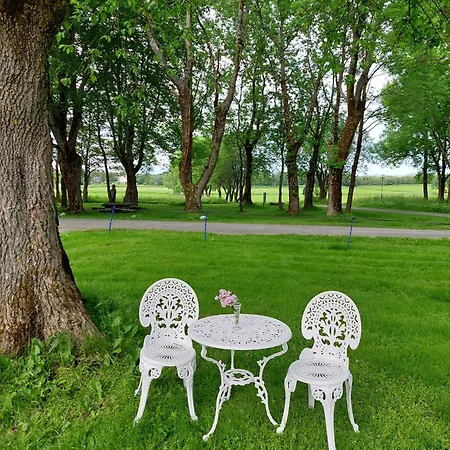 Casa de hóspedes Tjotta Gjestegaard